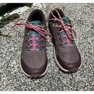 Size 4.0m Merrell Kids Moab Shoes Flight Low Trail Sneakers Burgundy Lace-Up